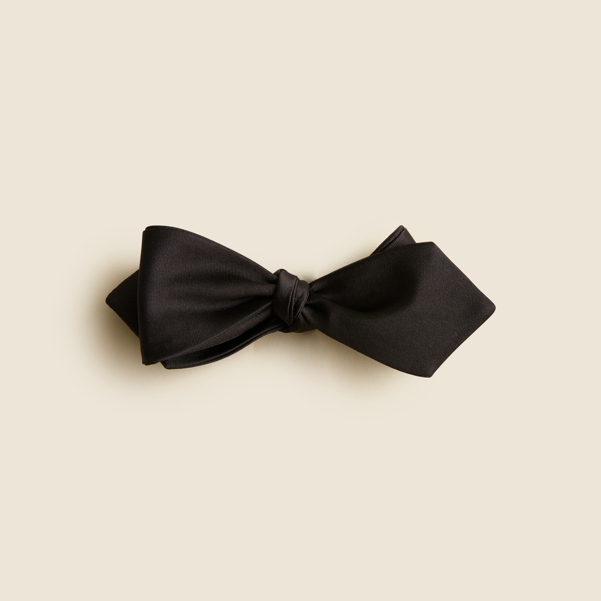 mens English satin point bow tie