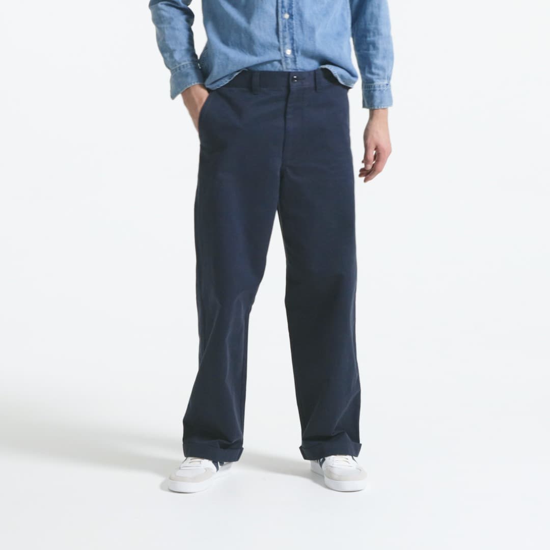 Giant-fit chino pant