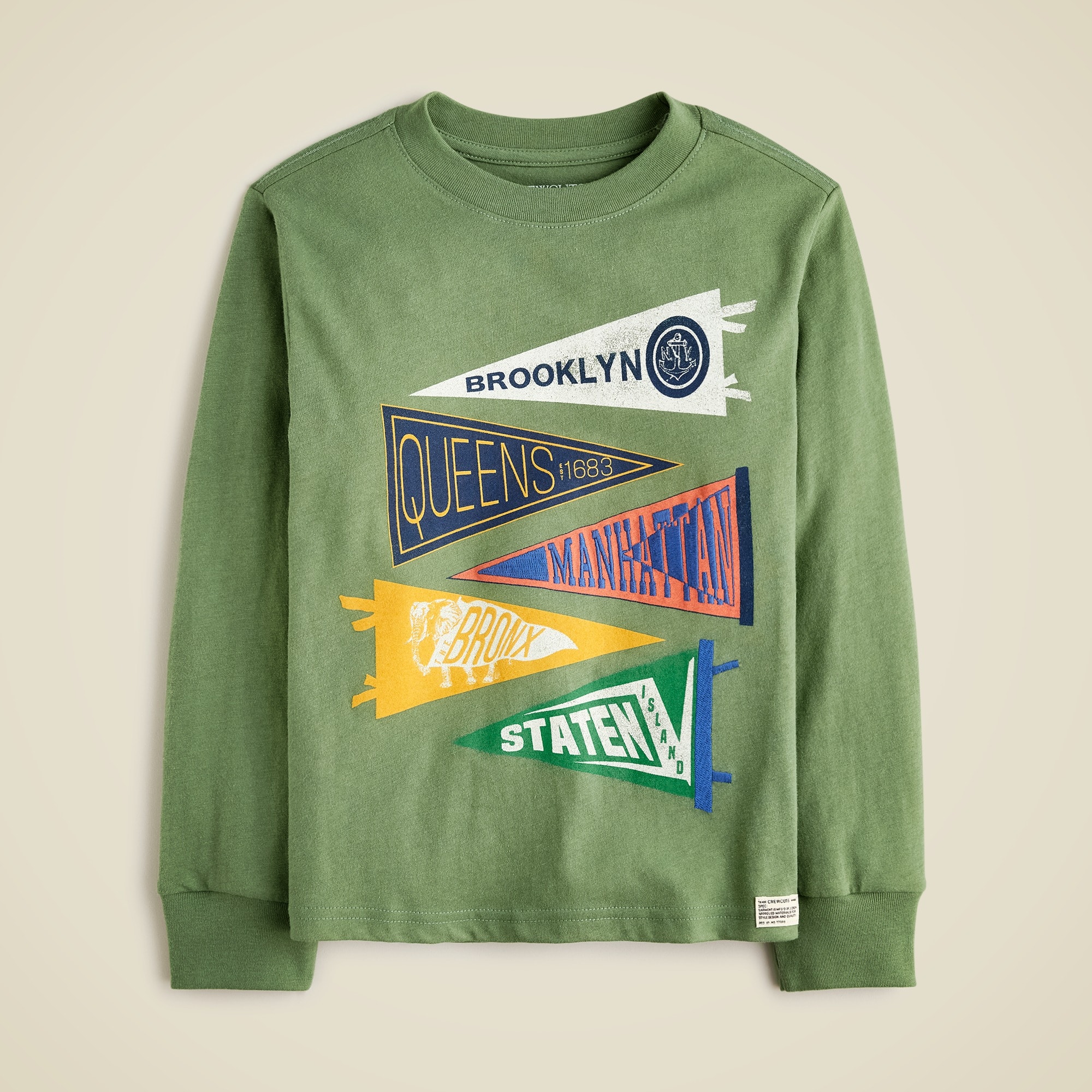  Kids' long-sleeve boroughs graphic T-shirt